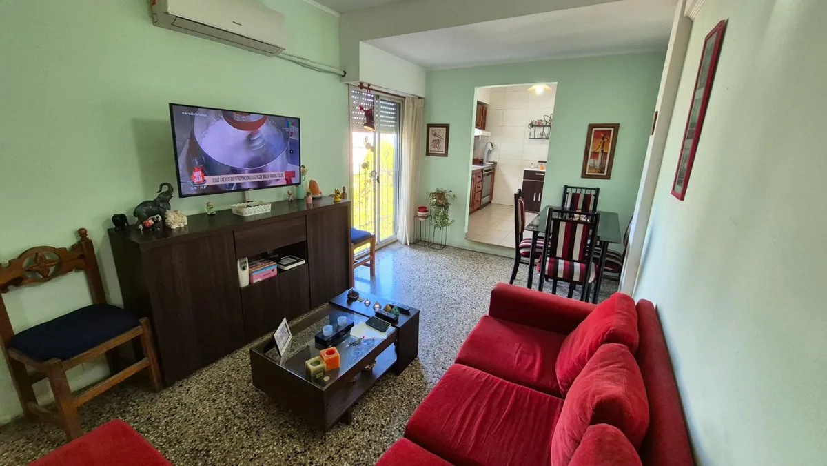 VENTA DEPARTAMENTO 2 AMBIENTES COCHERA S/ EXPENSAS foto 4