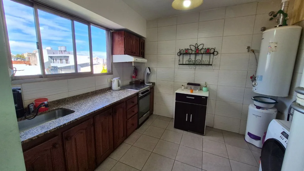 VENTA DEPARTAMENTO 2 AMBIENTES COCHERA S/ EXPENSAS foto 5