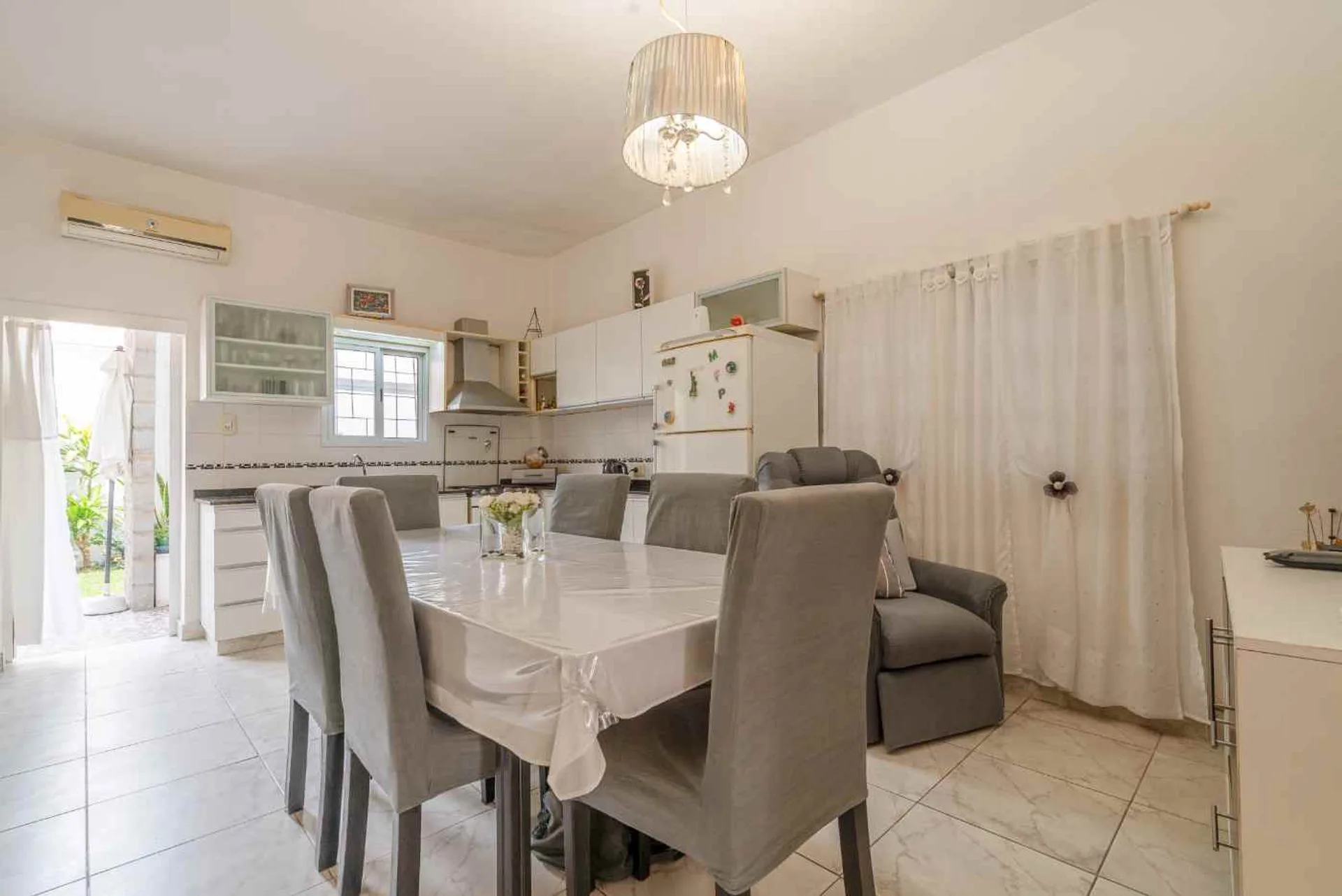 Venta block ph 7 amb multifamiliar jardin Caseros foto 3