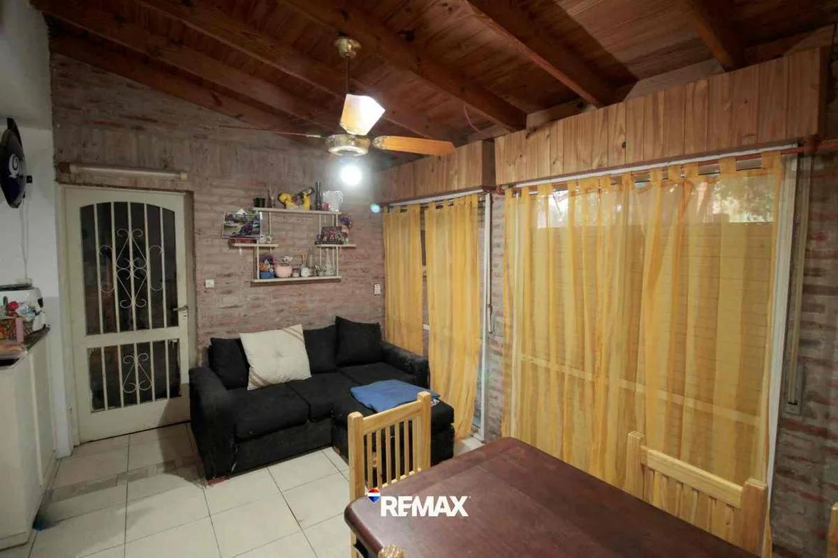 VENTA CASA APTA CREDITO DON BOSCO AL 400 foto 5
