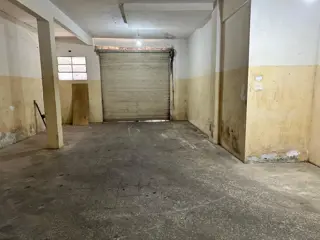 ALQUILER - LA TABLADA - GALPON 130 M2 CON OFICINA foto 2