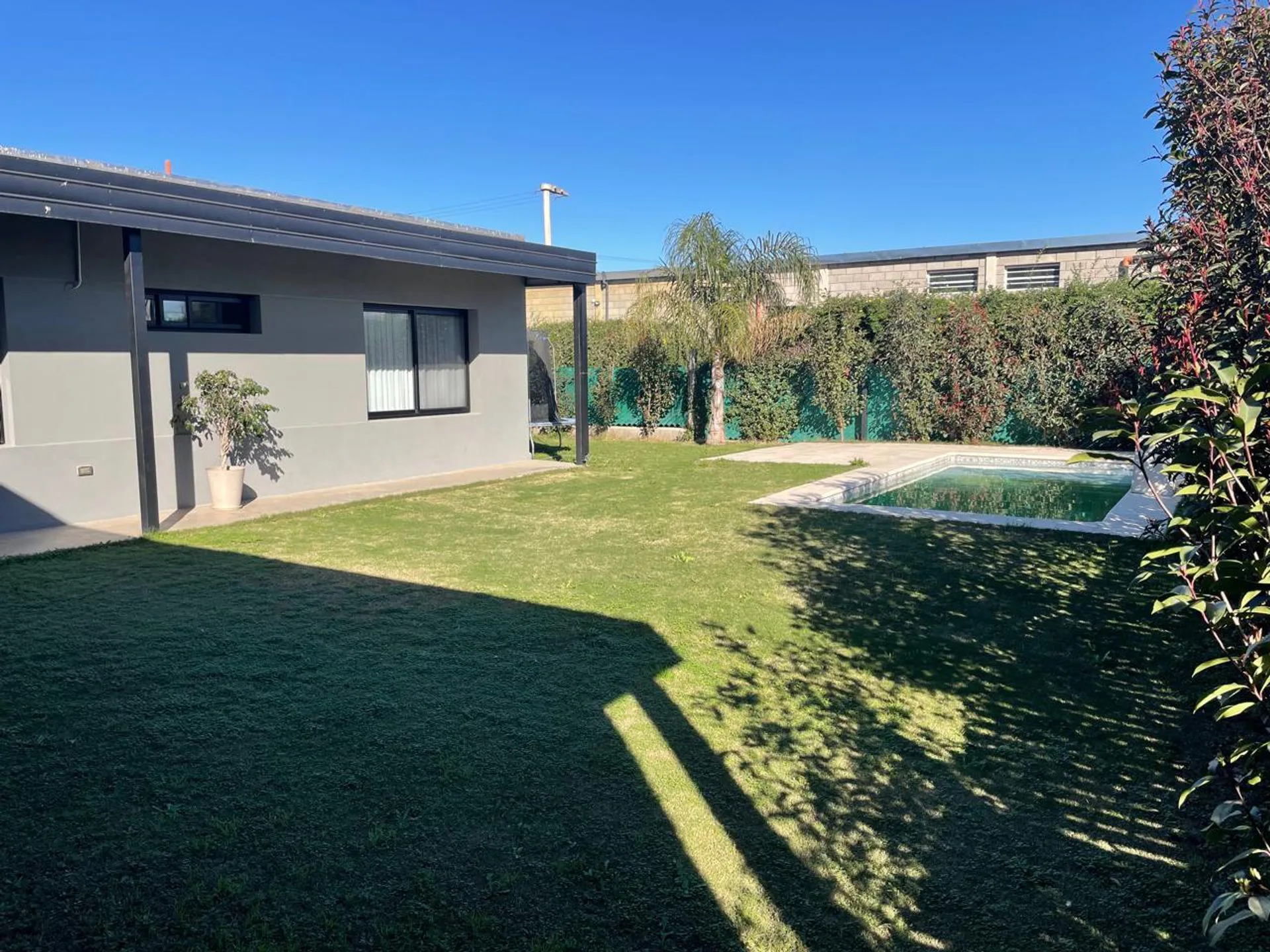 CASA EN VENTA. BARRIO PRIVADO. ANTIGUA ESTANCIA foto 2