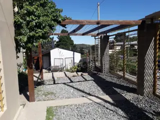 EXCELENTE PROPIEDAD EN INMEJORABLE LUGAR foto 3