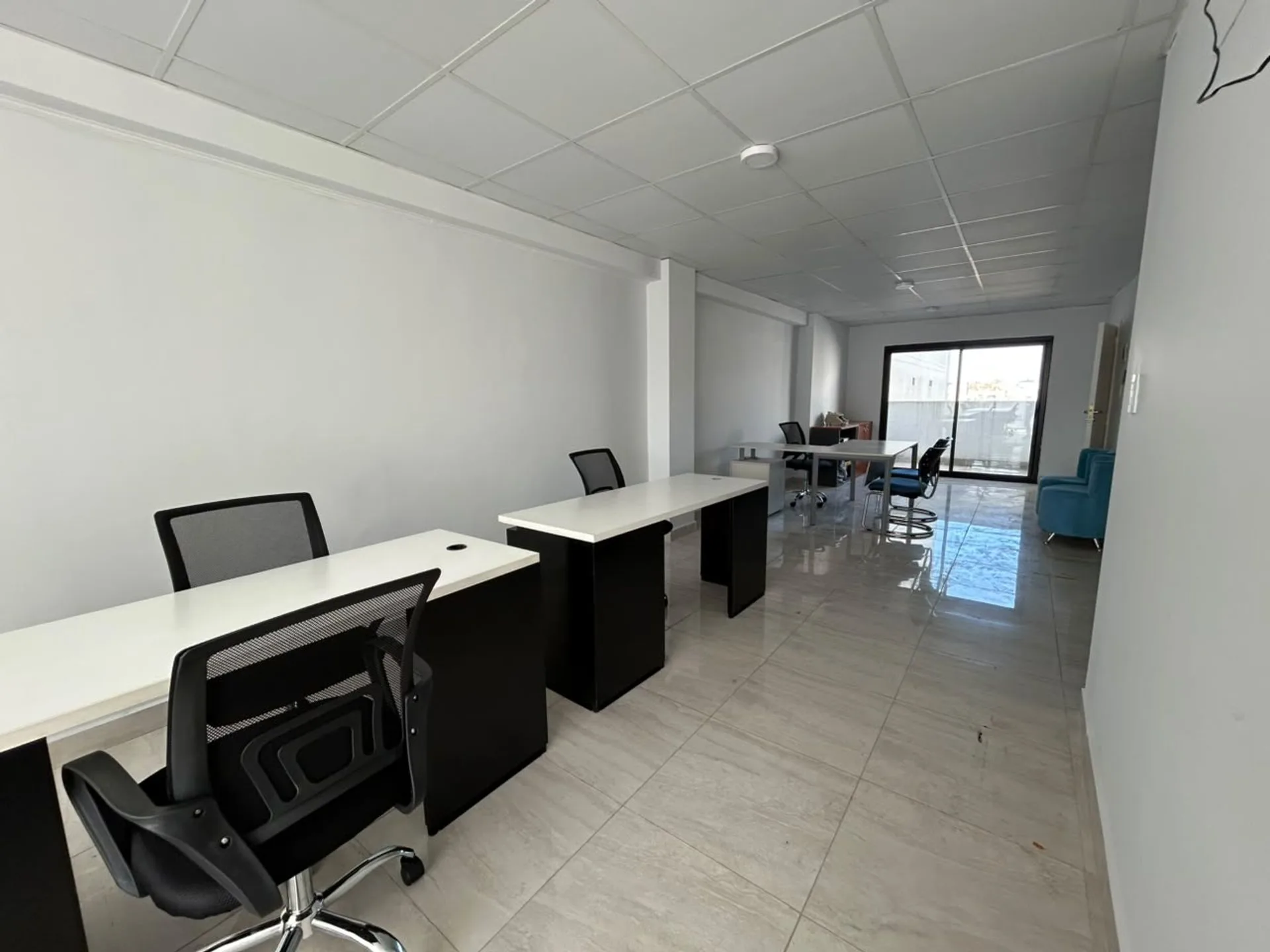 VENTA OFICINA ZONA GUEMES AL FRENTE foto 4