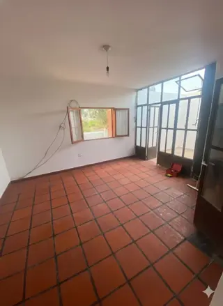 CASA DUPLEX EN VENTA - B° SARGENTO CABRAL foto 3