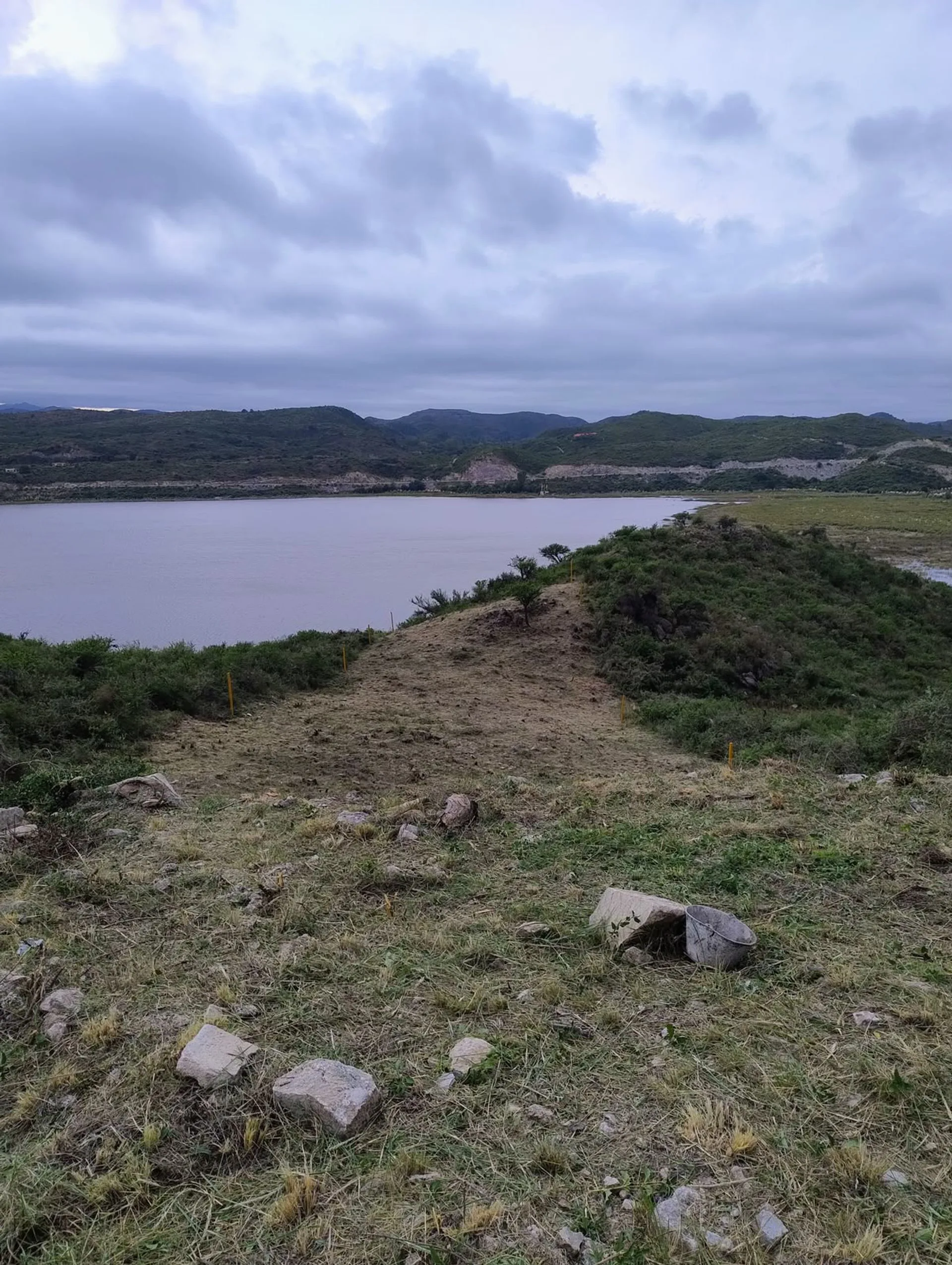 TERRENO EN VENTA A ORILLAS DE DIQUE CRUZ DE PIEDRA foto 3