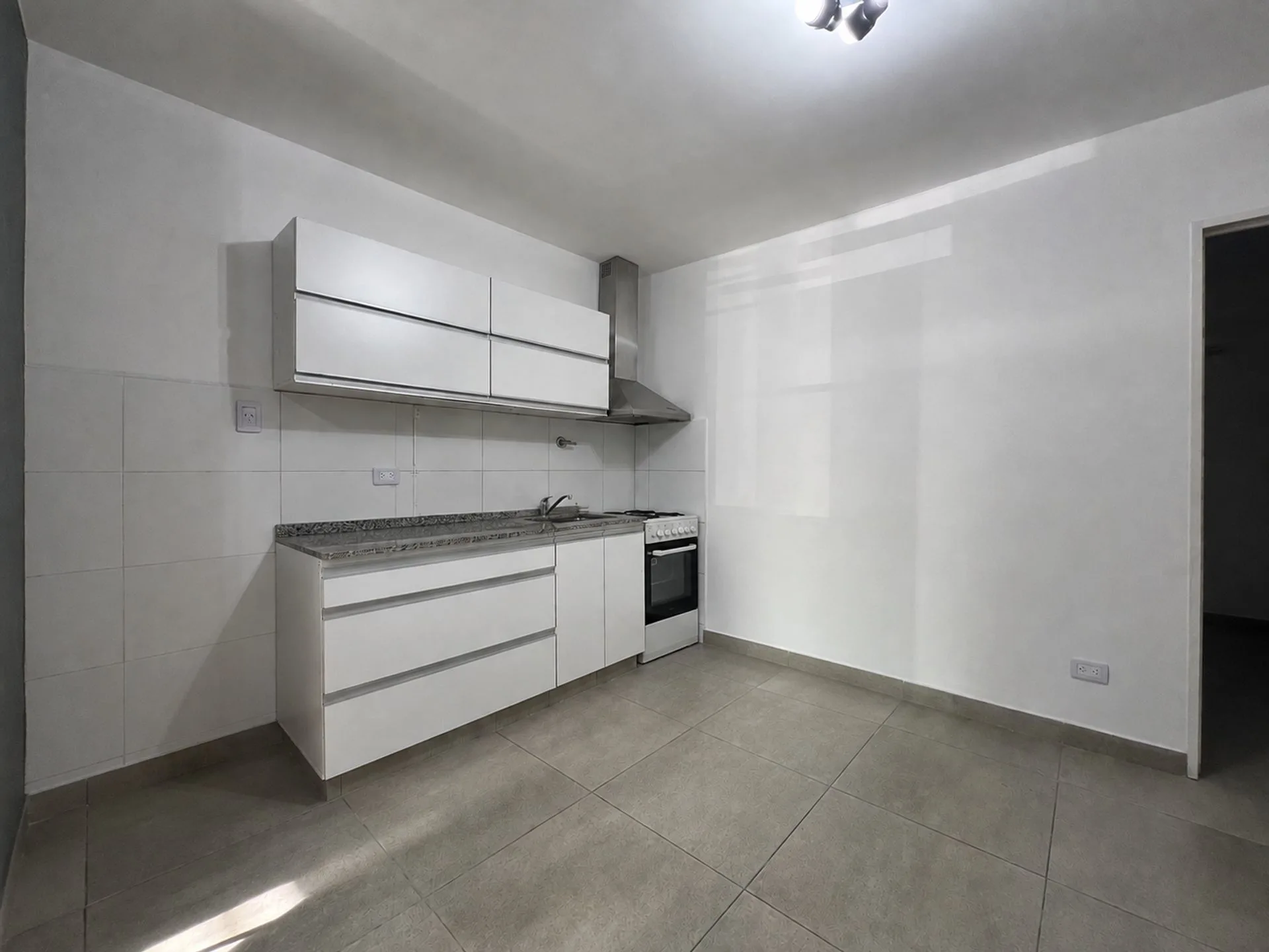 Venta PH 2 amb Villa Ballester Jardin cochera foto 5