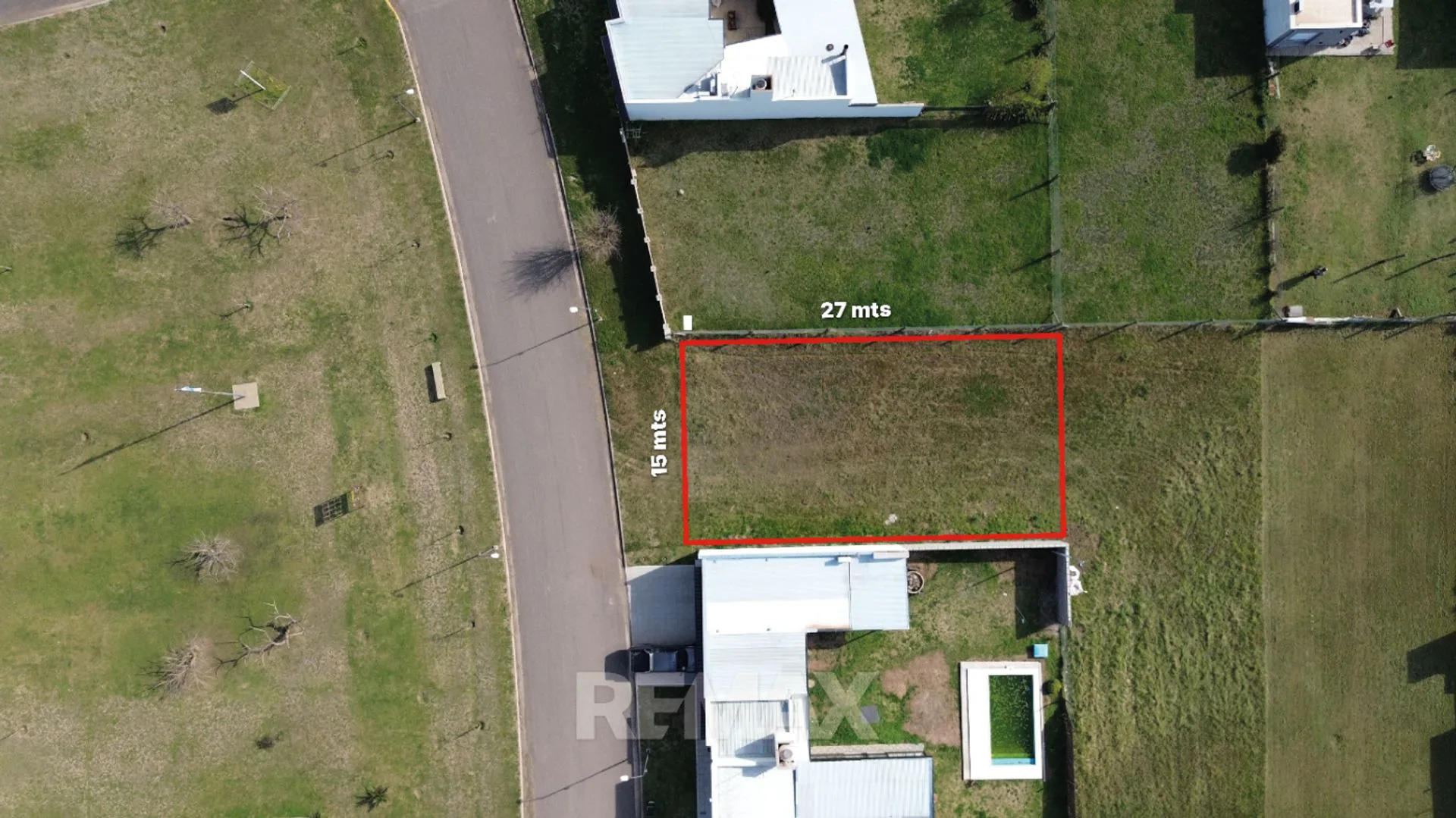 Venta Lote 76 de 395m2 en B° Polo View foto 3
