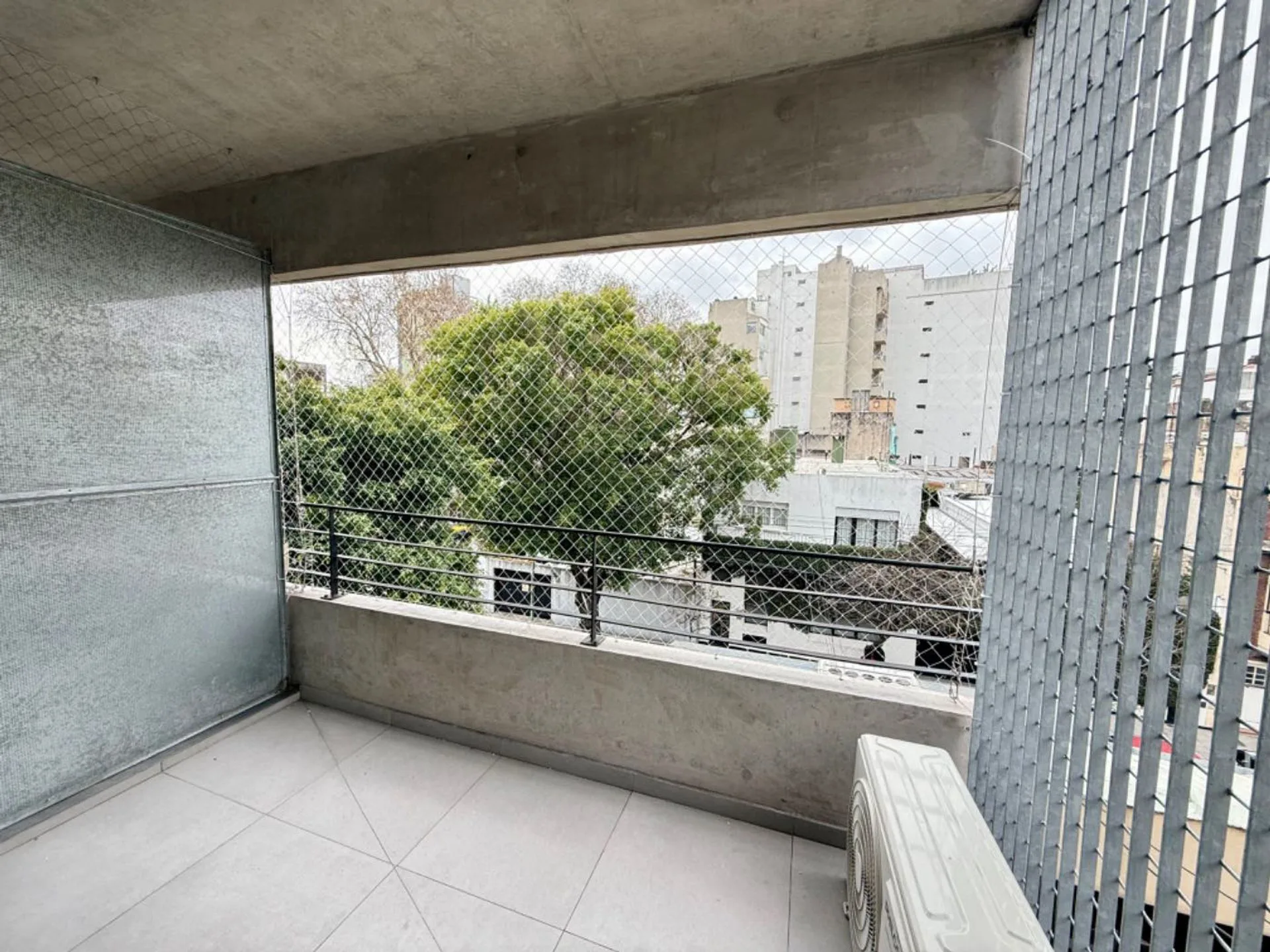 VTA.EXCELENTE MONOAMB-C/BALCÓN-42m2-FULL-AMENITIES foto 3
