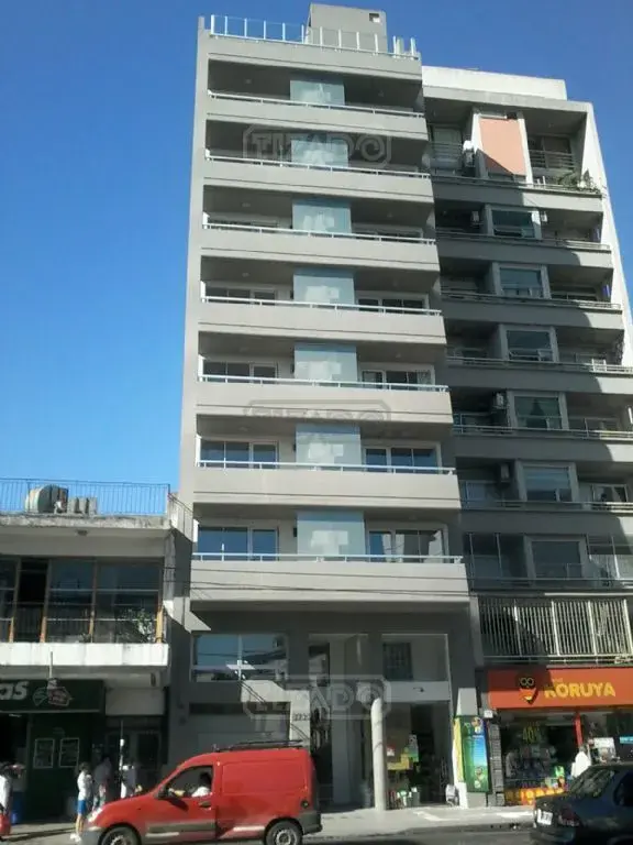 Triunvirato 3700