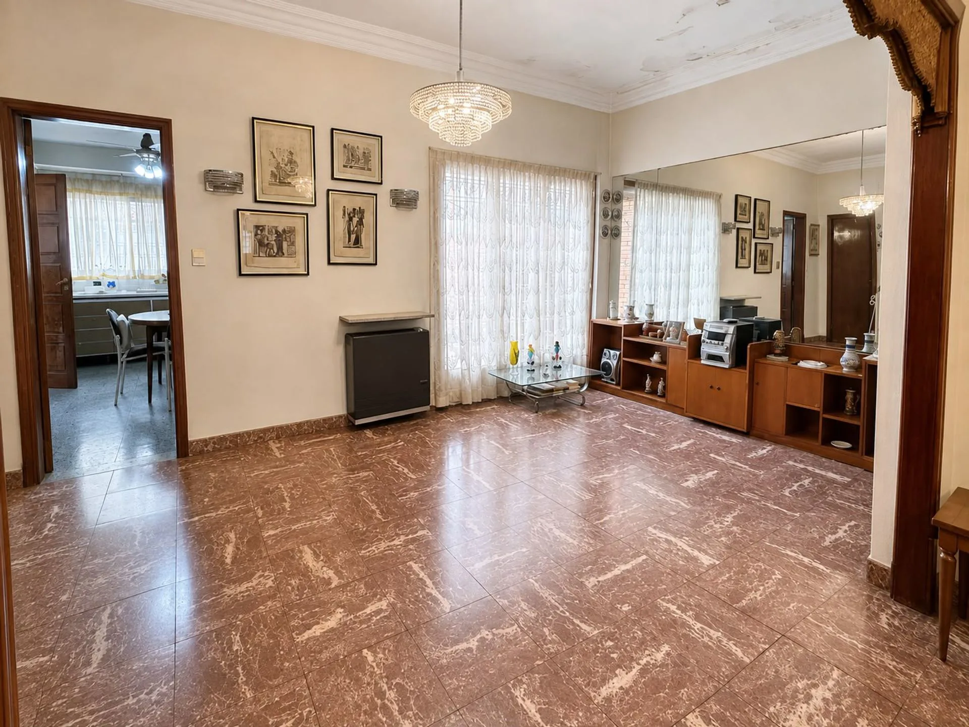 CASA 4 AMBIENTES EN P. DE MENDOZA, AVELLANEDA foto 3
