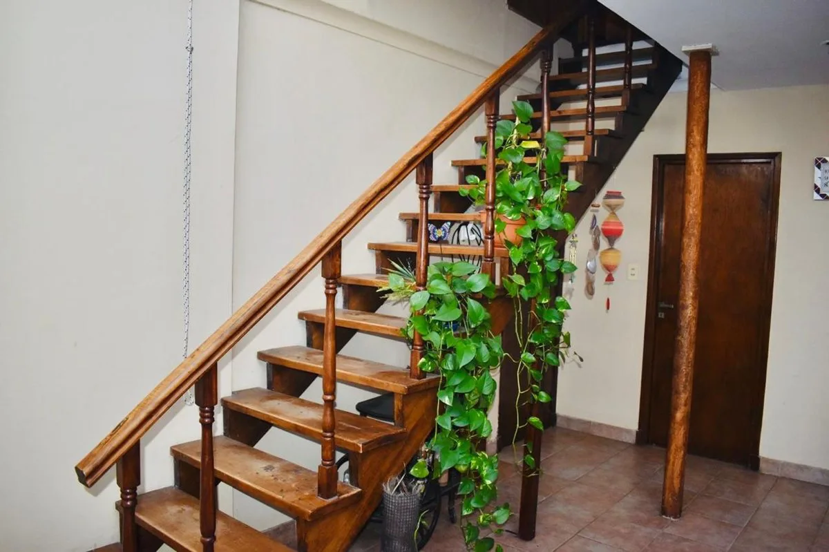 VENTA CASA 4 AMBIENTES APTA CREDITO foto 5