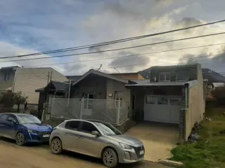 VENTA – CASA – USHUAIA foto 1