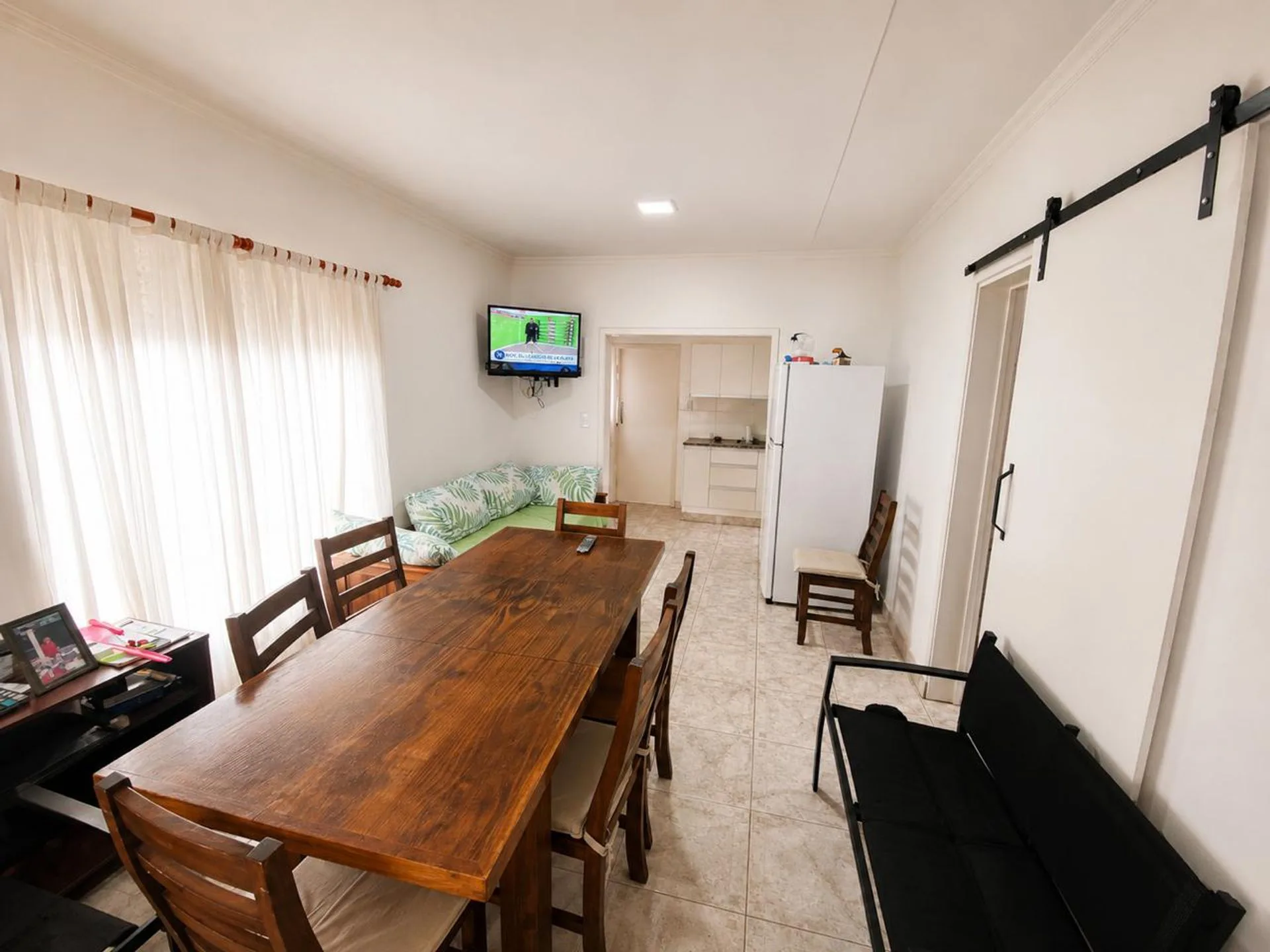 VENTA CASA MAS 4 DEPARTAMENTOS EN MONTE HERMOSO foto 5