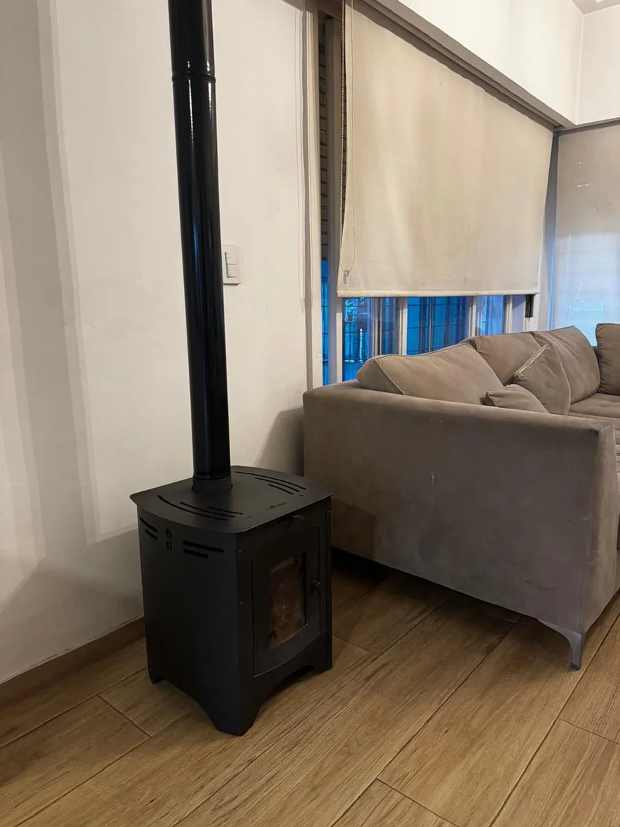 Venta Casa Reciclada Pileta y Parrilla Boulogne foto 4