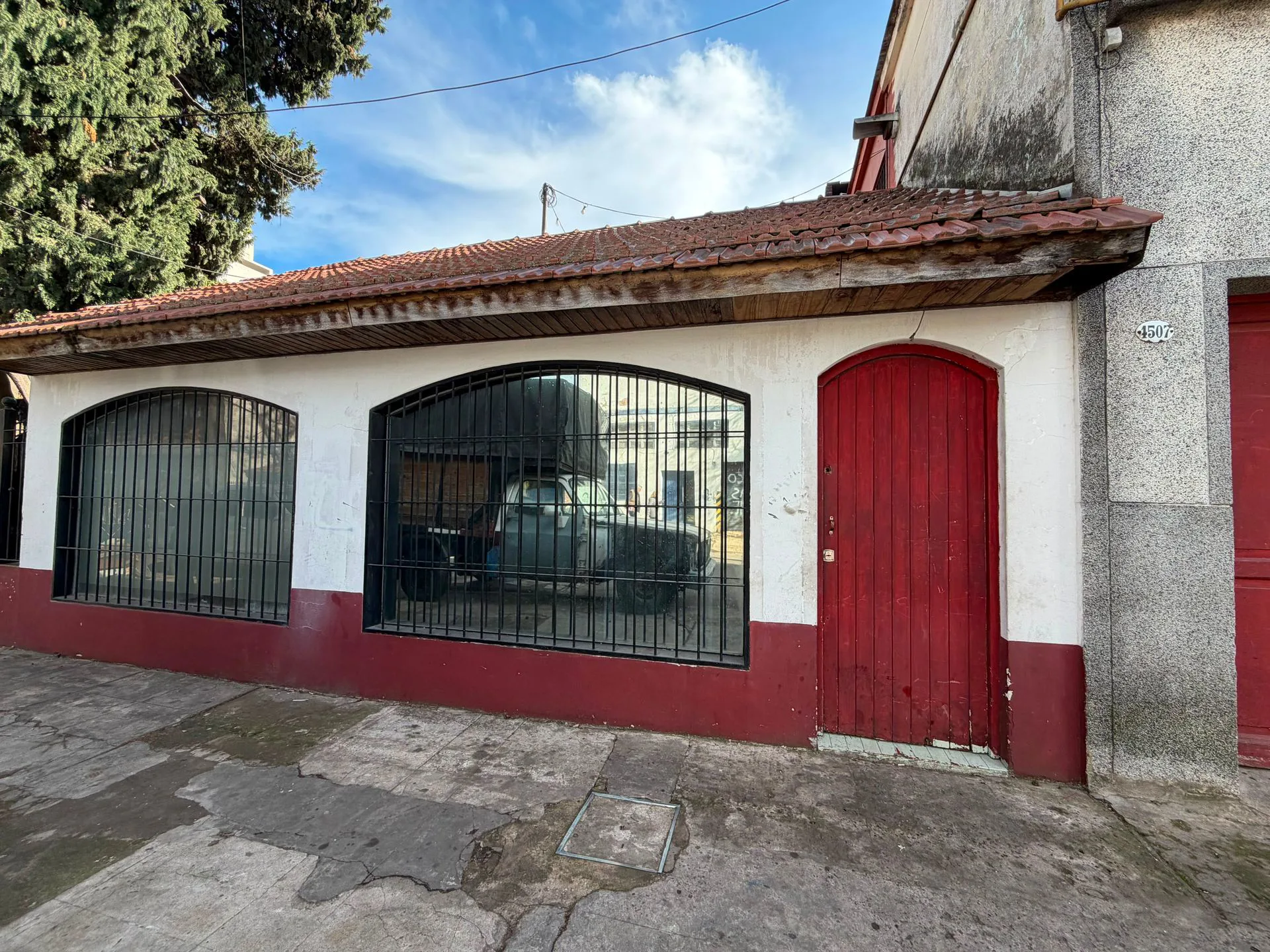 CASA EN VENTA 4 AMBIENTES FLORIDA OESTE foto 3