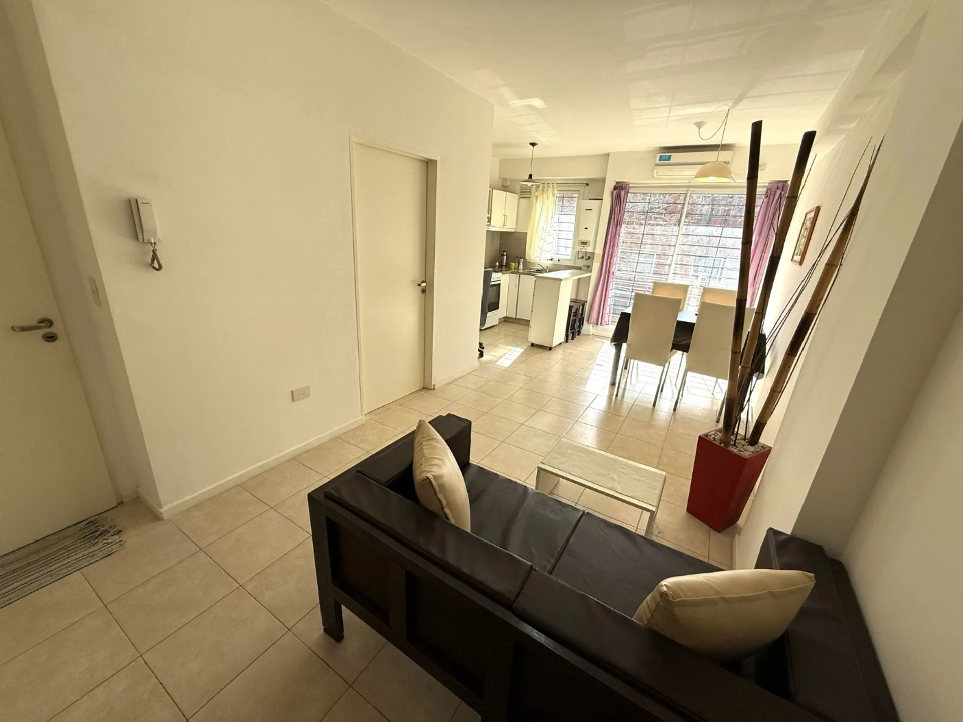 VENTA MONOAMBIENTE DIVIDIDO BELGRANO CON BALCON foto 3