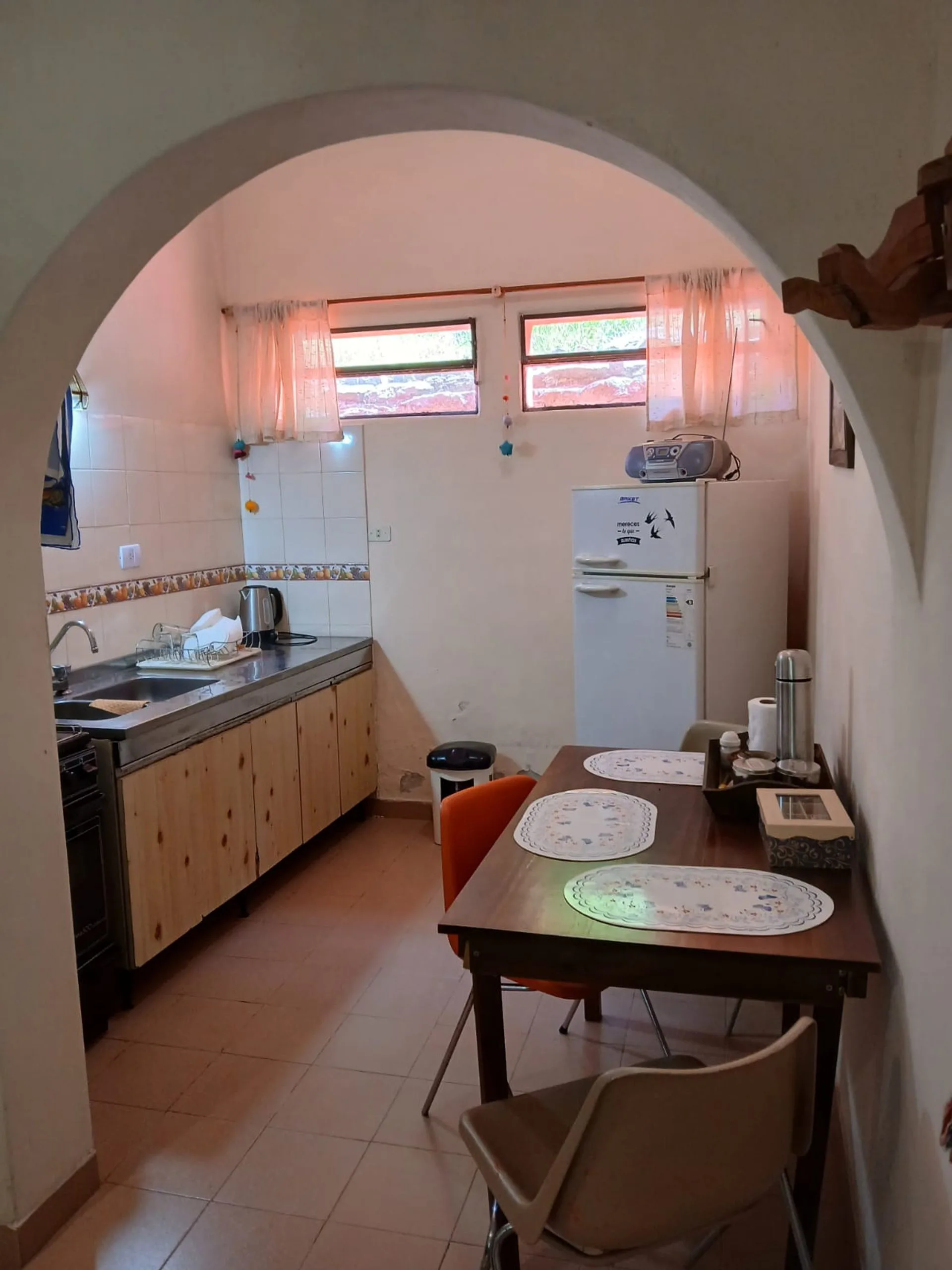 SE VENDE CASA CON TERRENO DE 60.000m2 FACILIDADES foto 5