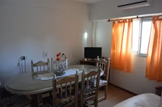 Departamento  en 1er Piso a 1 cuadra del mar y 2 del microcentro, en Monte Hermoso foto 1