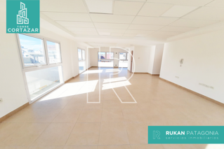 #Alquiler_RUKAN Oficina | TORRE CORTAZAR | Oficina 1 | 84 m2 | CalleHUMBERTO BEGHIN | Caleta Olivia.- foto 2