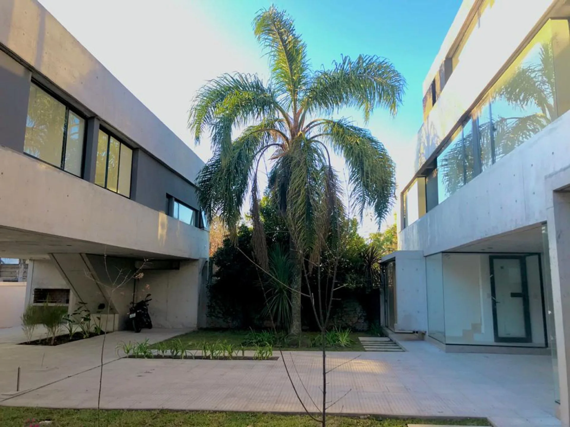 DUPLEX 2 DORMITORIOS EN VENTA GONNET foto 5