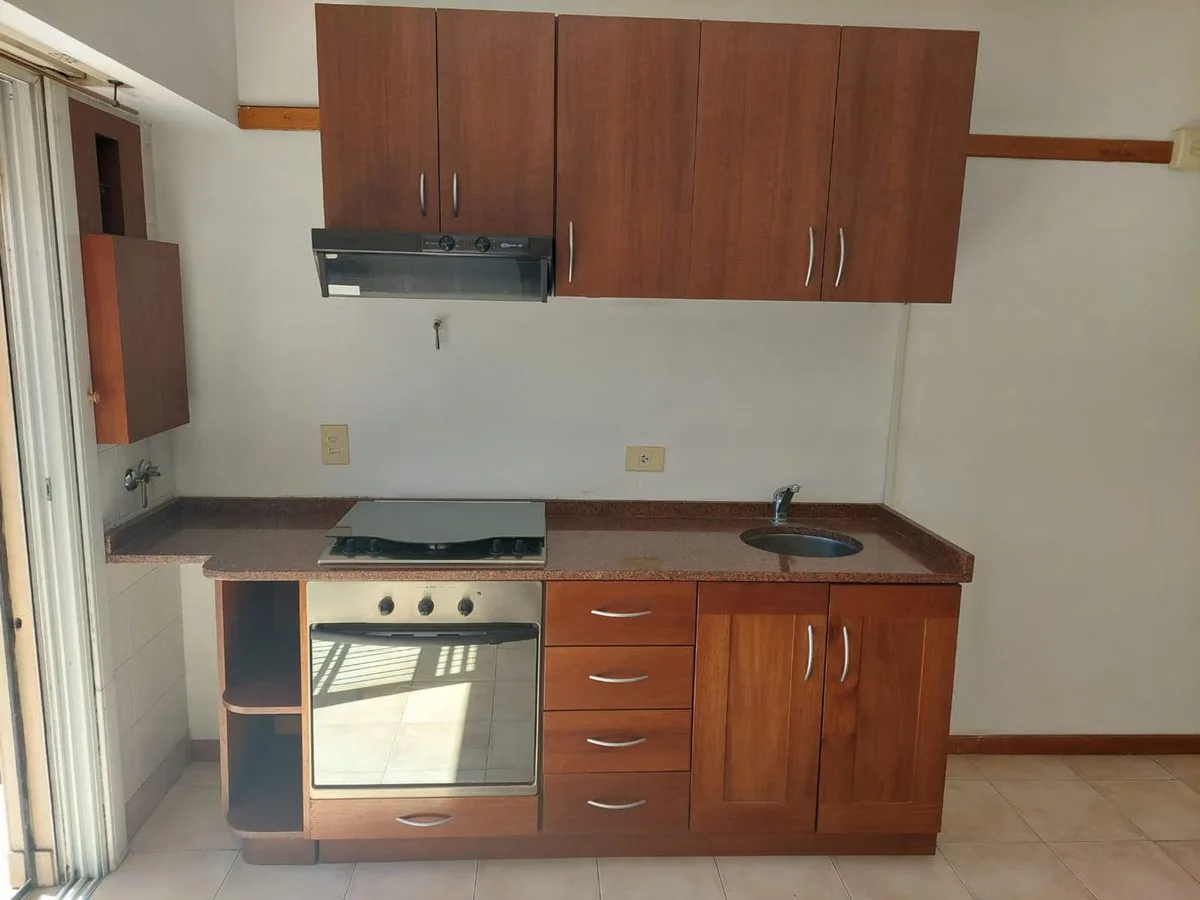 VENTA PILAR CENTRO 2 AMBIENTES P.B FINANCIACIÓN foto 2