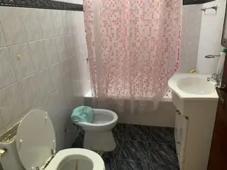 Casa 3 Ambientes A Reciclar En El Centro De Ezpeleta foto 3