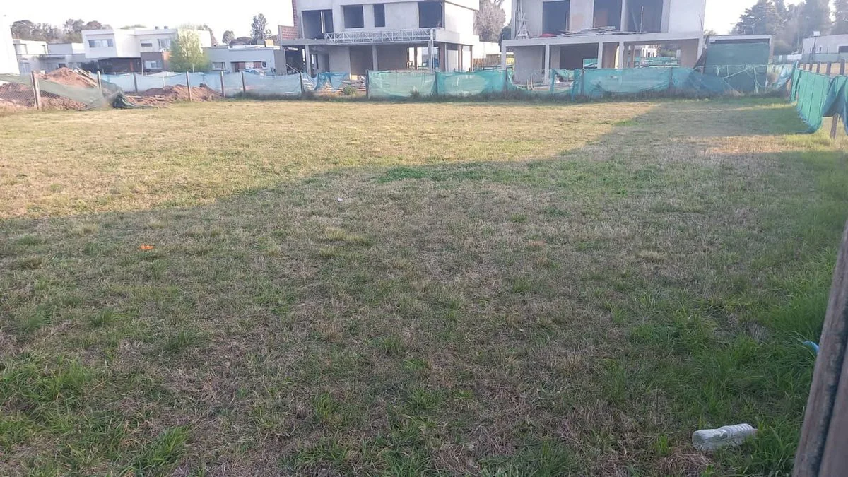 VENTA TERRENO PERMUTA HUDSON PARK, BERAZATEGUI. foto 3