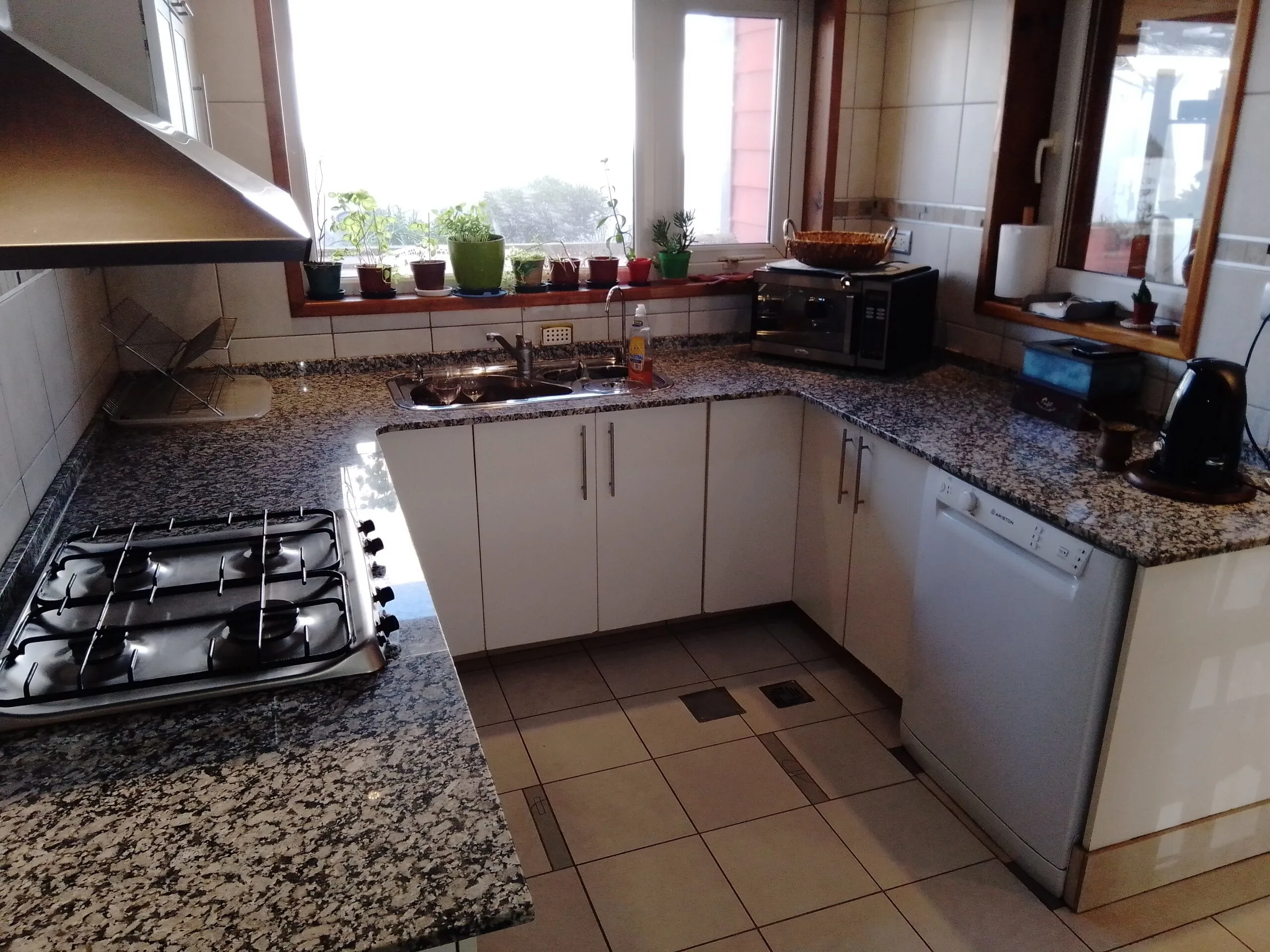 VENTA – CASA 3 DORMITORIOS – Bº LAS BARRANCAS foto 5