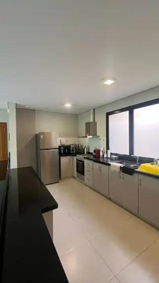 VENDO DEPARTAMENTO 2 DORMITORIOS CON COCHERA EN YERBA BUENA APTO CREDITO HIPOTECARIO foto 3