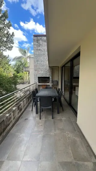 VENDO DEPARTAMENTO 2 DORMITORIOS CON COCHERA EN YERBA BUENA APTO CREDITO HIPOTECARIO foto 4