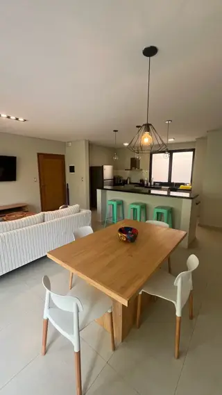 VENDO DEPARTAMENTO 2 DORMITORIOS CON COCHERA EN YERBA BUENA APTO CREDITO HIPOTECARIO foto 5