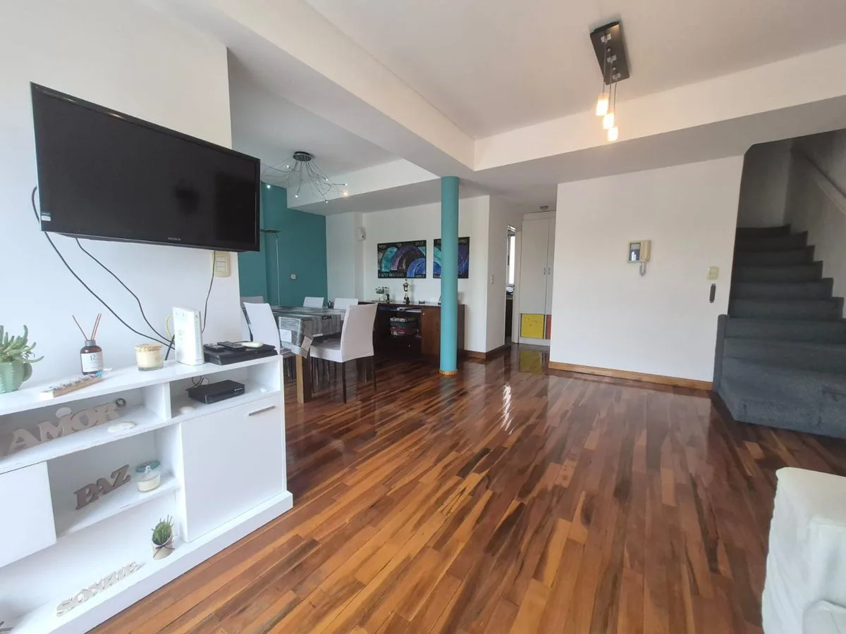 VENTA DEPTO 4 AMBIENTES RAMOS MEJÍA COCHERA foto 4