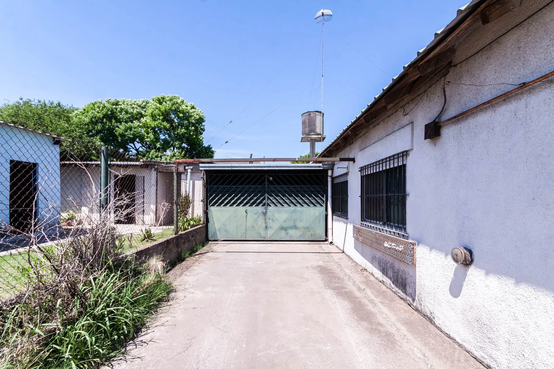 Casa 4 ambientes  - Rafael Calzada foto 3