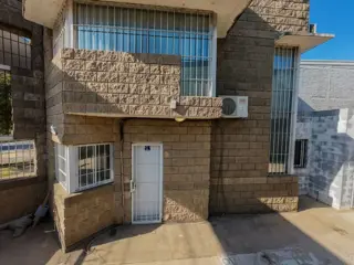 Venta Galpón con oficinas Facundo Zuviría 8300 foto 1