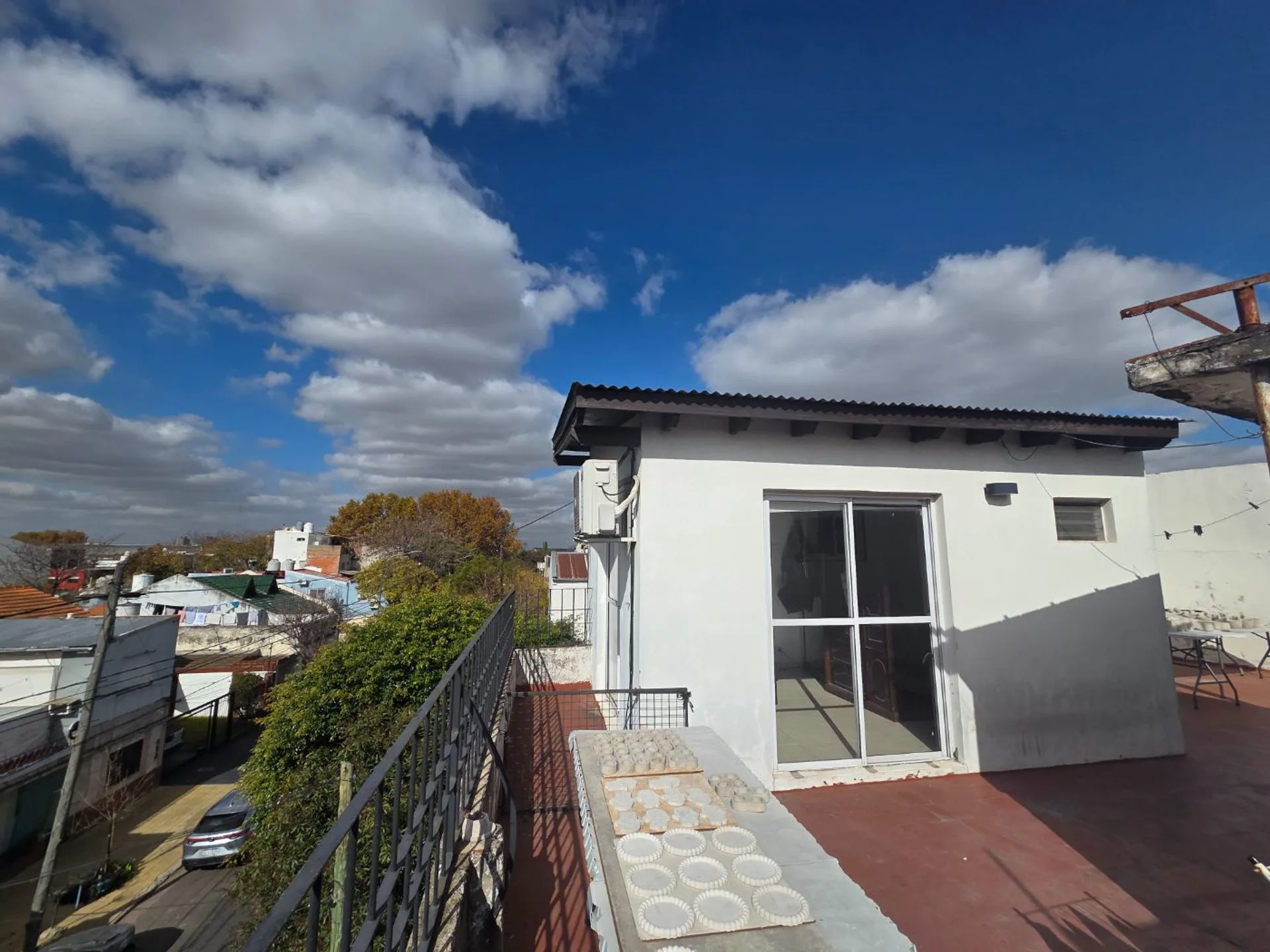 PH CON TERRAZA A REFACCIONAR / VILLA MARTELLI foto 3