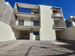VENTA DE DUPLEX 2 DORMITORIOS BARRIO RINCON VENETO foto 1