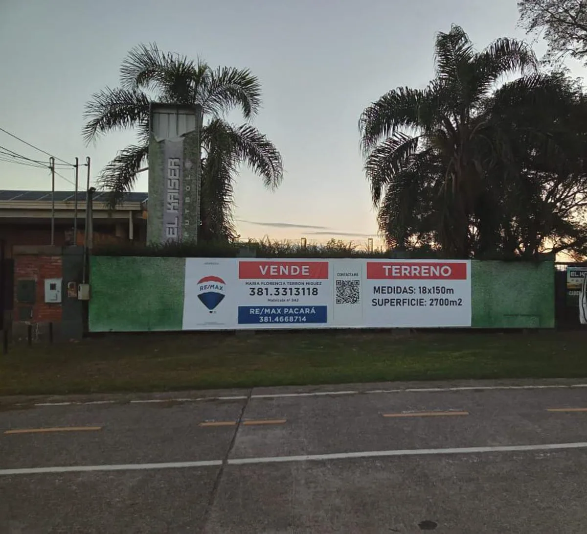 VENTA DE PROPIEDAD IMPORTANTE en AV. PERON 1078