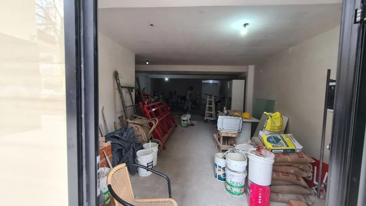 VENTA LOCAL COMERCIAL  A ESTRENAR FACILIDADES foto 3