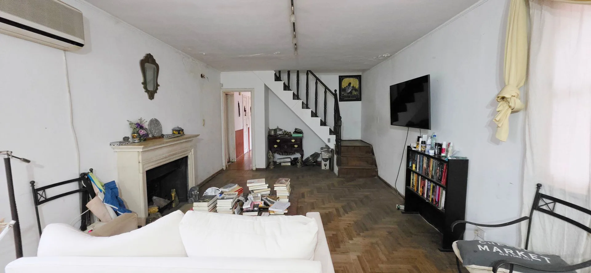 Venta Casa A refaccionar VTE LOPEZ - APTO CREDITO foto 3
