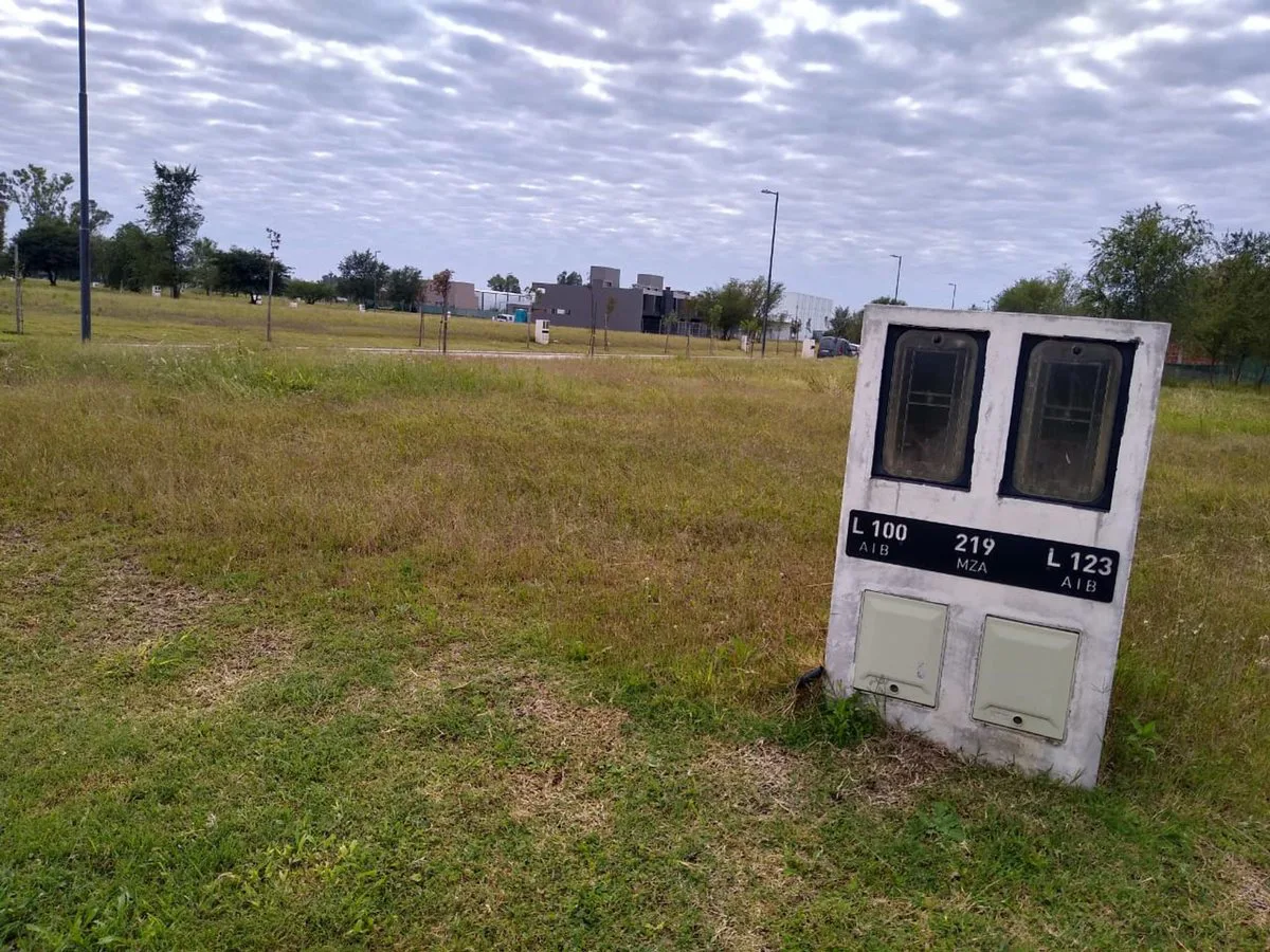 LOTE ESQUINA 345 M2 NVO MALAGUEÑO CON ESCRITURA foto 4