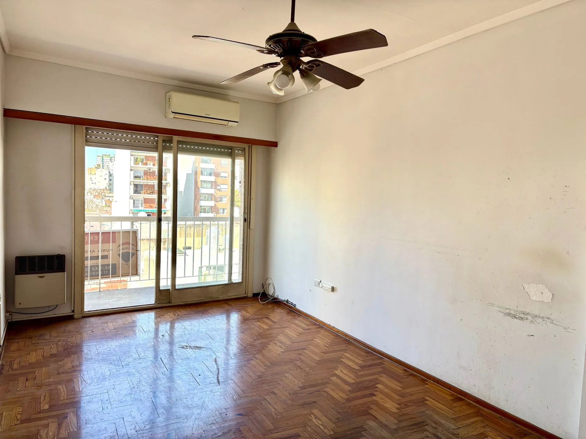 VENTA DEPARTAMENTO 2 AMB-CABALLITO SUR (1° JUNTA) foto 3