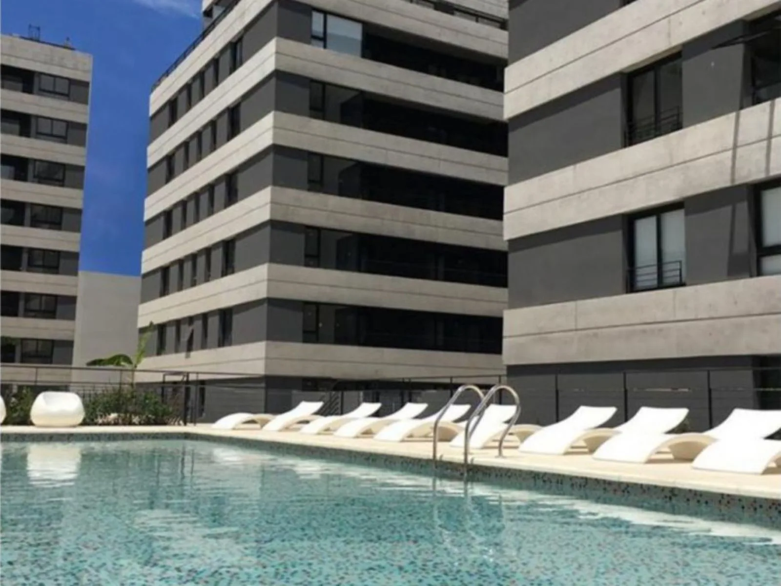 VENTA!!! Edificio Prima Caballito | Departamento De 2 Ambientes Con Jardín Y Cochera