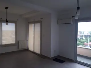 Campana- Espectacular Triplex en altura. Piso 7. Amplios ambientes, Terraza propia con parrilla de 60 mts2 foto 1