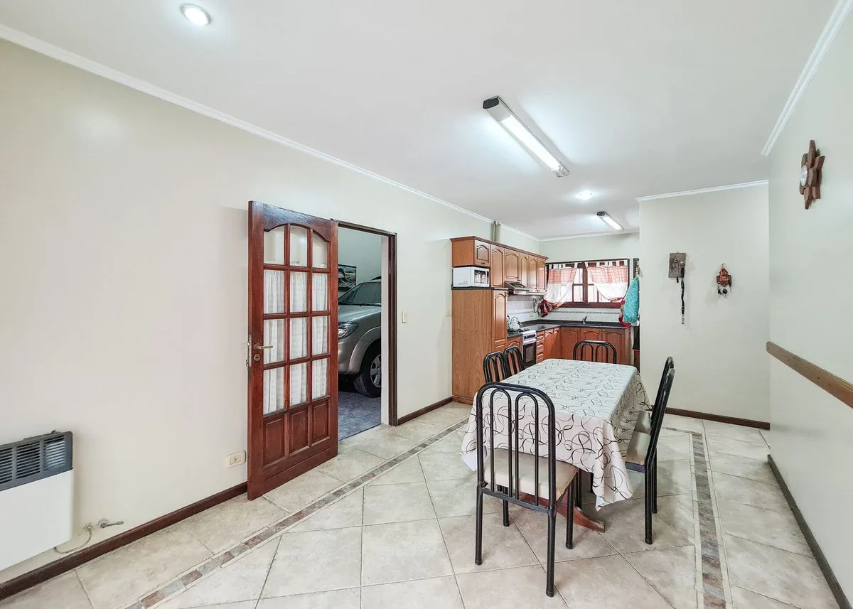 Casa en venta en Luján  5 ambientes APTA CREDITO foto 5