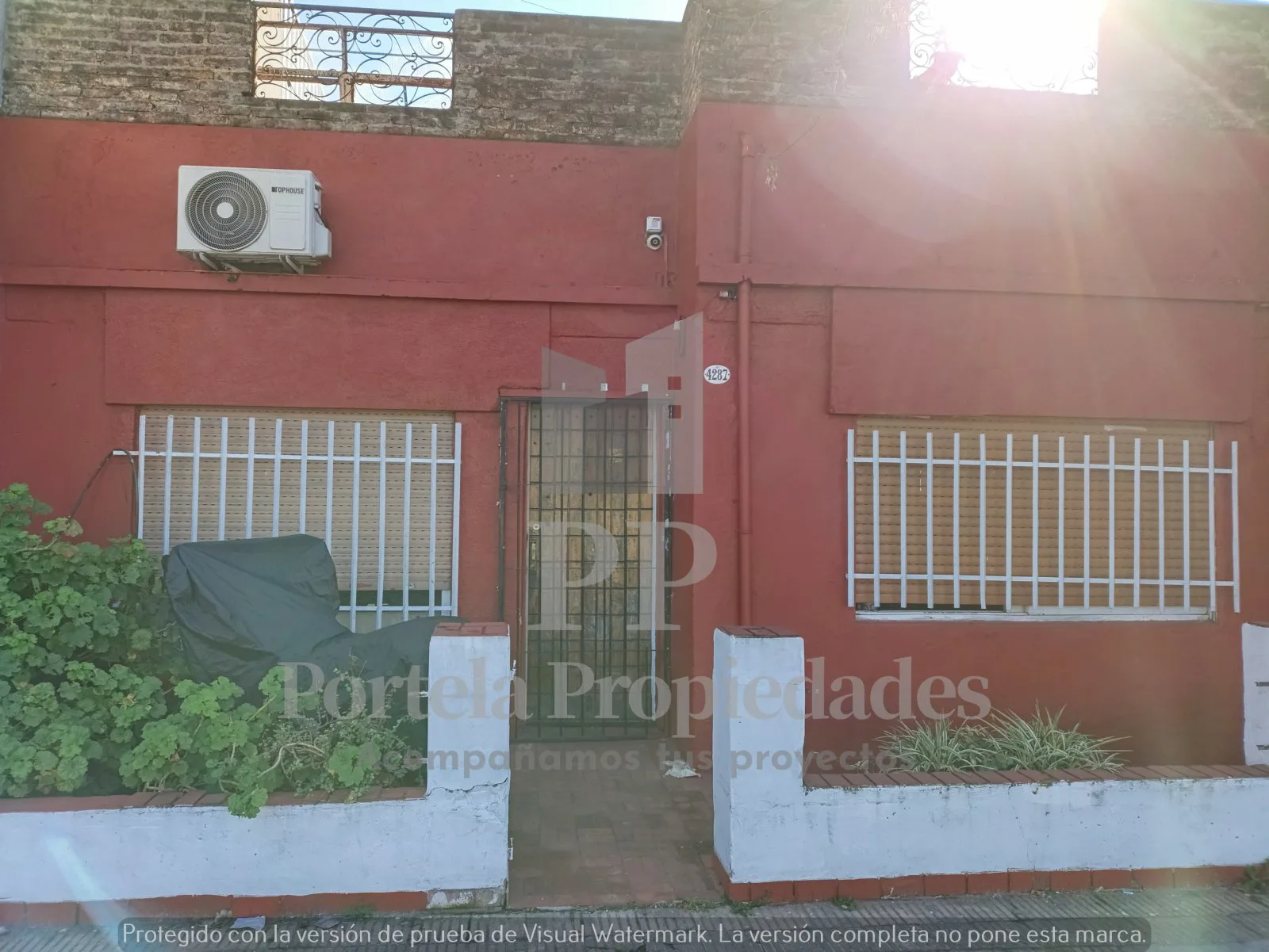 CASA DE 4 AMBIENTES, CIUDADELA foto 2