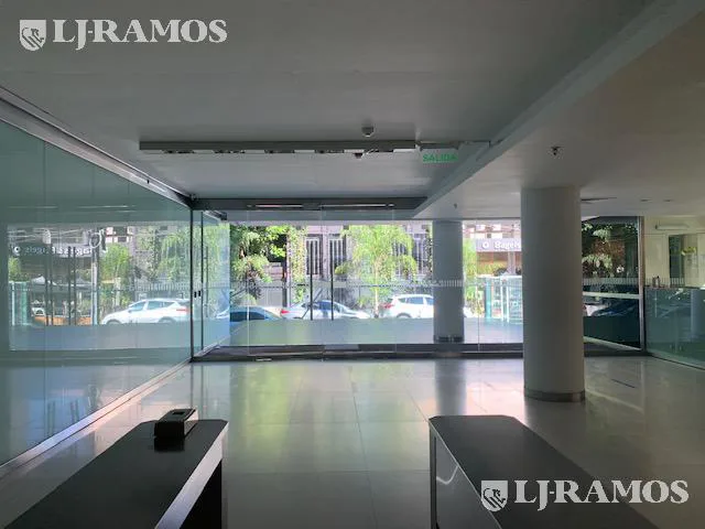 Alquiler de oficina de 900 m2 en Vicente López foto 2