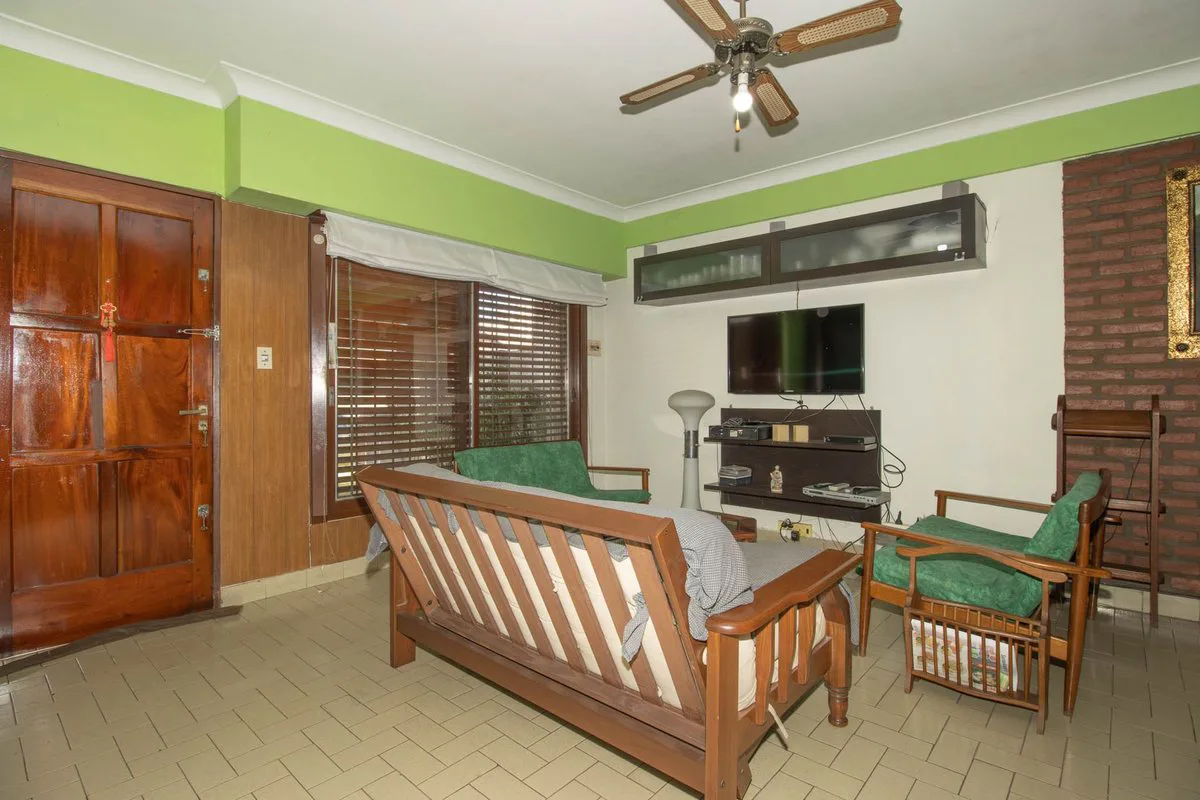 CASA EN VENTA VILLA MARTELLI CON COCHERA foto 3