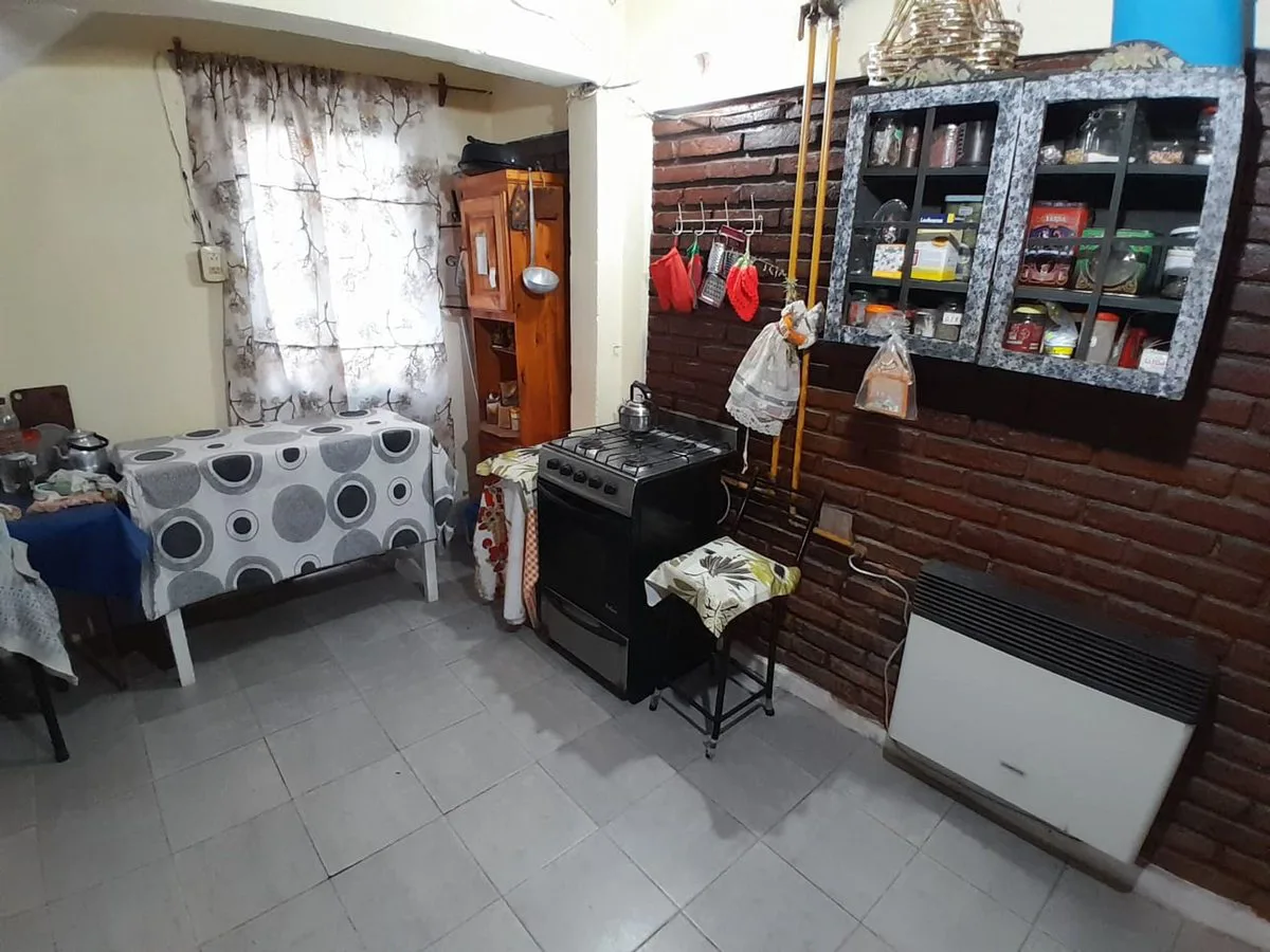 VENTA CASA QUINTA 2 DORM PILETA ALTOS DEL SAUCE foto 4