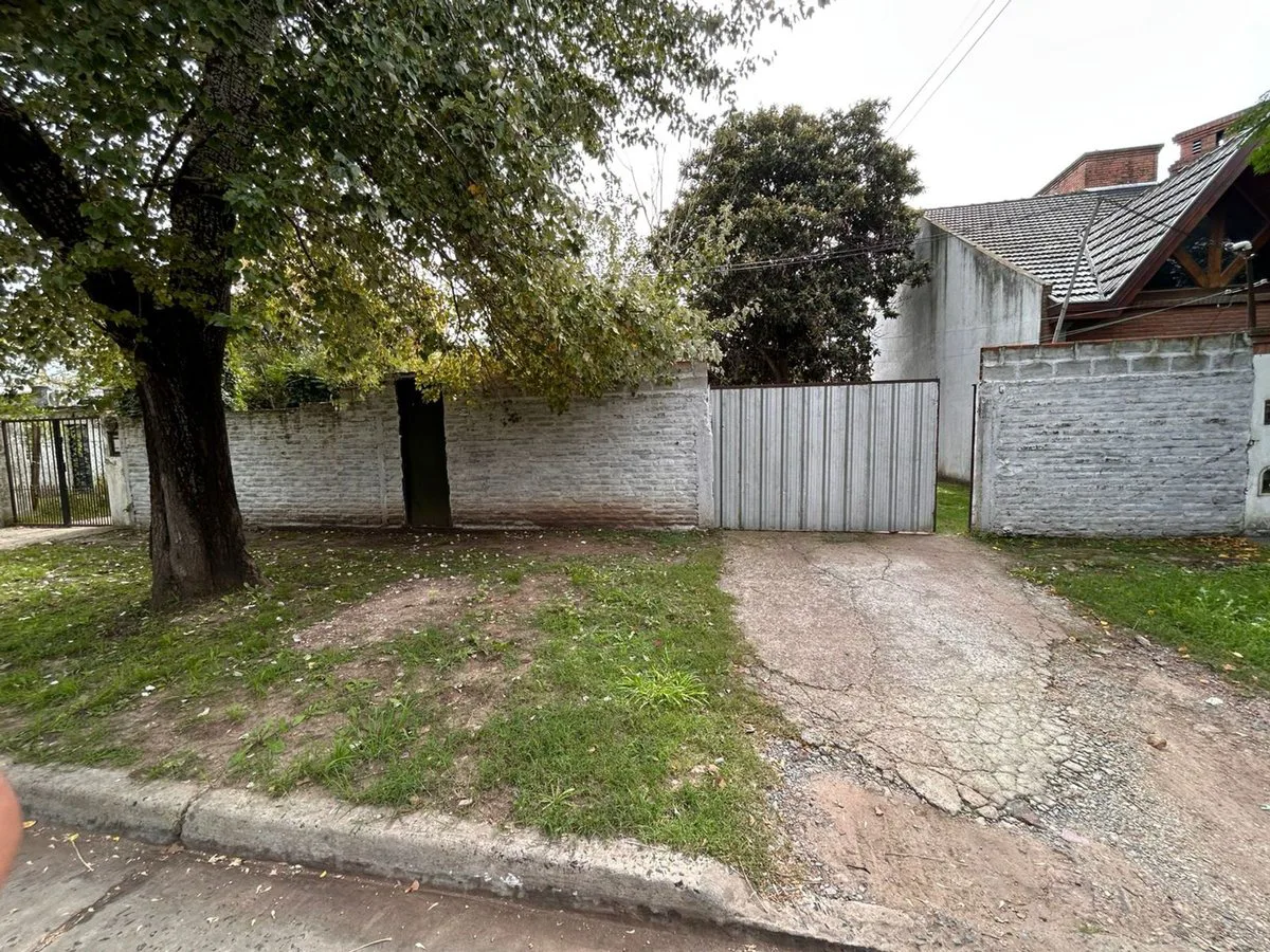LOTE DE 926 M2 EN VENTA EN MARMOL ZONA RESIDENCIAL foto 3
